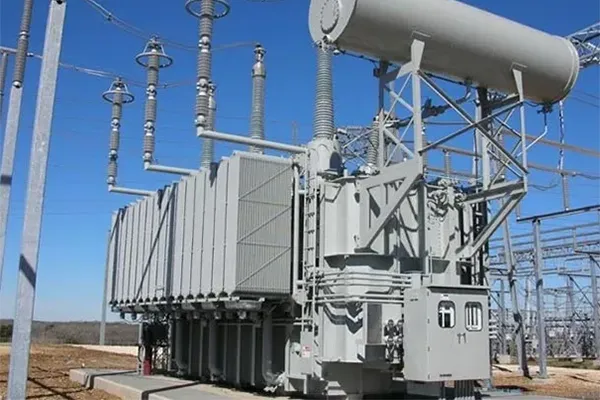 Arida Type Transformer vs Oleum Transformer immersus: Quod melius est?